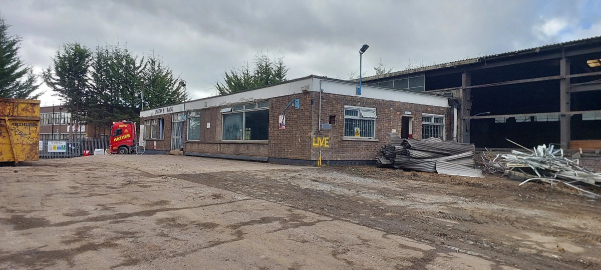 Site office ahead of clearance at the Farmlands Ltd site
