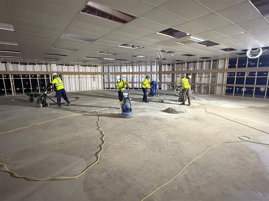 Cleared unit ahead of refurbishment at Kingsgate Shopping Centre