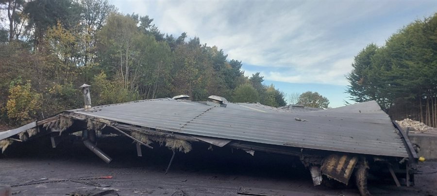 Collapsed roof structure at the Sunderland project